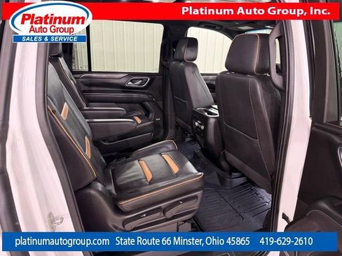 Used 2022 GMC Yukon XL AT4 image 36