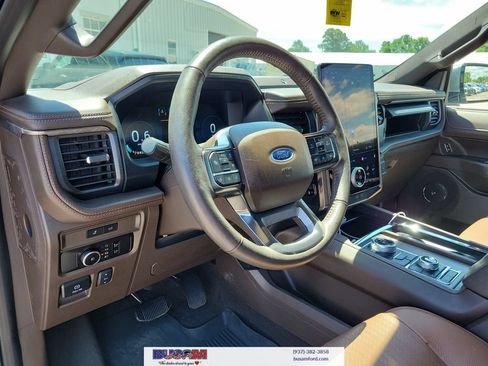 Used 2023 Ford Expedition Max King Ranch AWD/4WD image 19