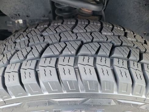 Certified 2022 Toyota Tacoma SR image 16