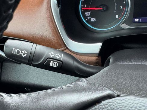 Used 2020 Chevrolet Traverse High Country AWD/4WD image 19