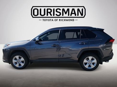 Certified 2020 Toyota RAV4 XLE FWD image 4