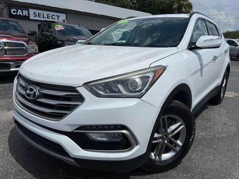 Used 2017 Hyundai Santa Fe Sport FWD image 1