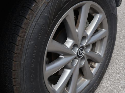 Used 2025 MAZDA CX-5 AWD 2.5 S w/ Select Package image 34