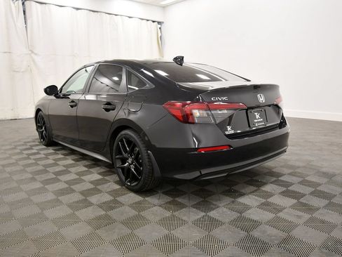 Certified 2025 Honda Civic Sport image 5