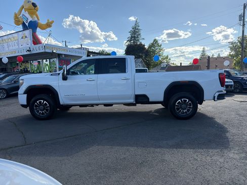 Used 2020 GMC Sierra 3500 Denali w/ Denali Ultimate Package AWD/4WD image 3
