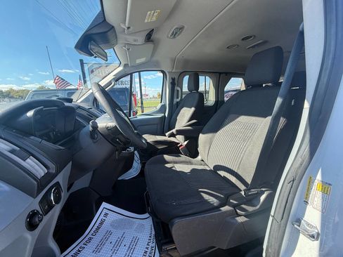 Used 2017 Ford Transit 150 XL image 8