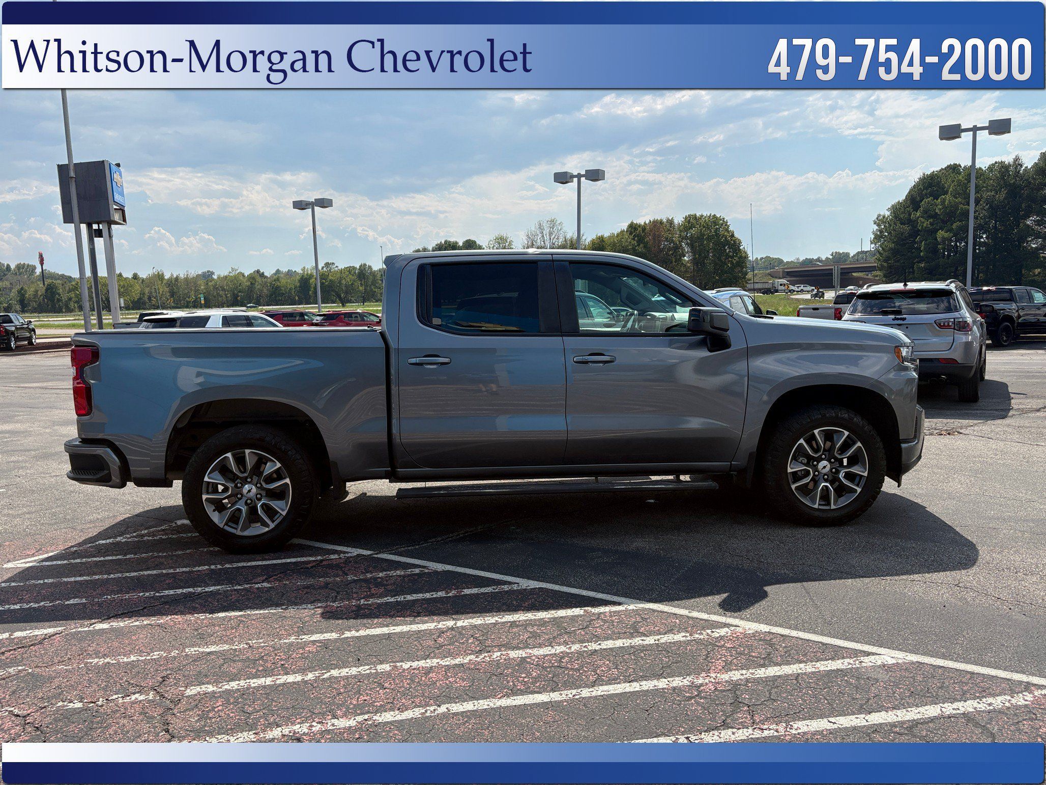 Used 2021 Chevrolet Silverado 1500 RST w/ Z71 Off-Road Package AWD/4WD image 4