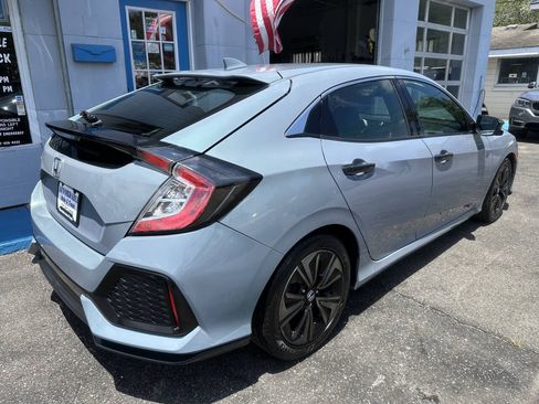 Used 2018 Honda Civic EX image 7