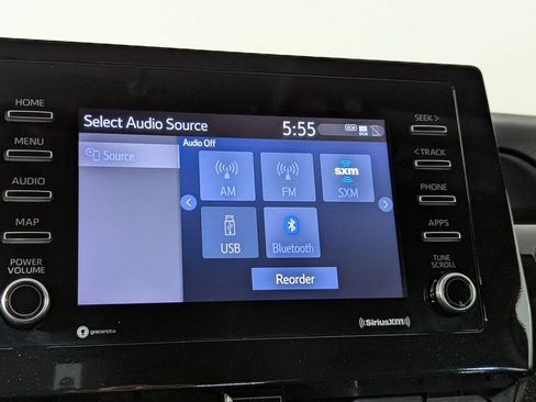 Used 2023 Toyota Camry SE image 31