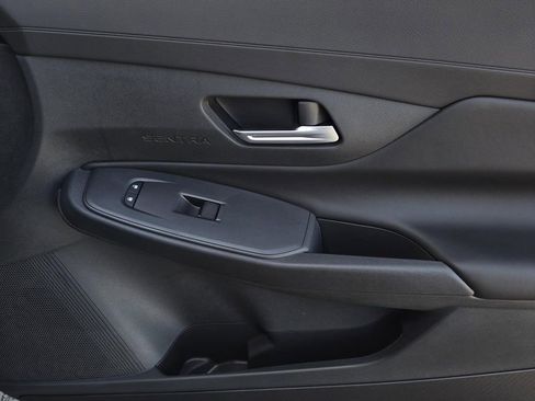 New 2026 Nissan Sentra SV image 8