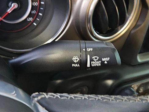Used 2020 Jeep Gladiator Rubicon AWD/4WD image 22
