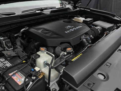 New 2025 Nissan Armada Platinum Reserve image 31