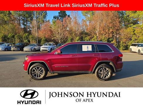 Used 2020 Jeep Grand Cherokee Laredo w/ Laredo X Package image 19