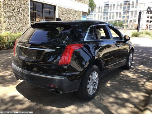 Used 2019 Cadillac XT5 FWD image 5