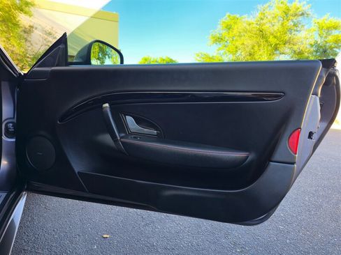 Used 2016 Maserati GranTurismo Sport RWD image 20