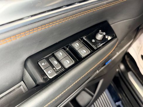 Used 2025 Jeep Grand Wagoneer L Series III w/ Quick Order Packagew 28T AWD/4WD image 23