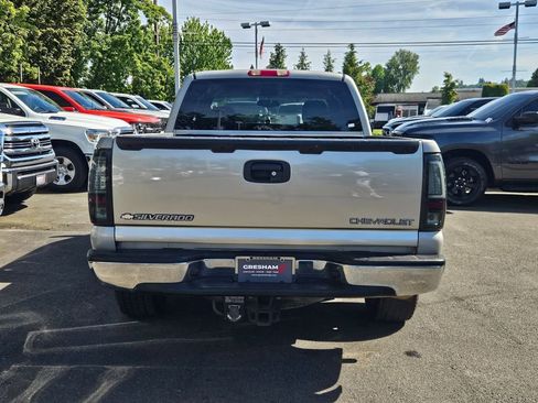 Used 2004 Chevrolet Silverado 1500 LT w/ Light Duty Power Package RWD image 6