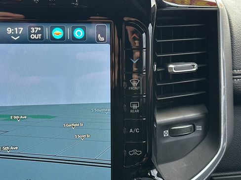 Used 2022 RAM 2500 Laramie image 29