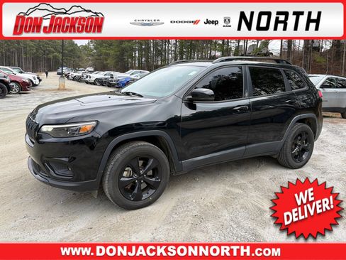 Used 2019 Jeep Cherokee Latitude Plus image 1