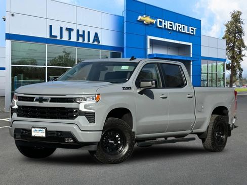 Used 2025 Chevrolet Silverado 1500 RST w/ Z71 Off-Road Package AWD/4WD image 1