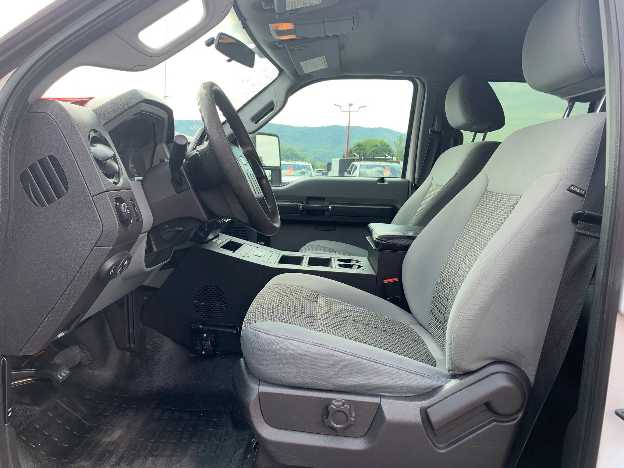 Used 2014 Ford F450 XL w/ Power Equipment Group AWD/4WD image 10