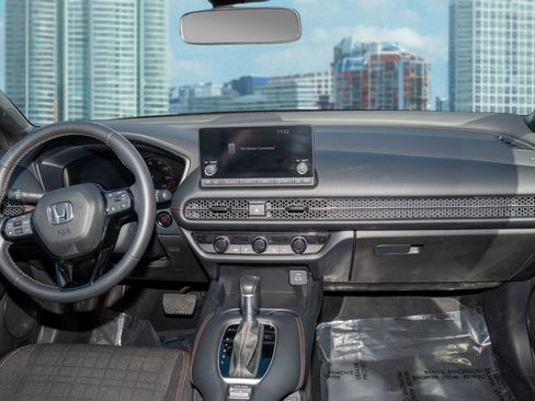 Certified 2023 Honda HR-V Sport image 19