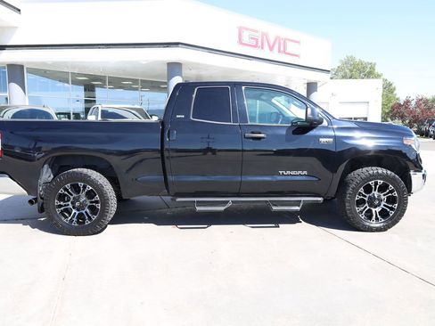 Used 2020 Toyota Tundra SR5 w/ TRD Off-Road Package AWD/4WD image 7