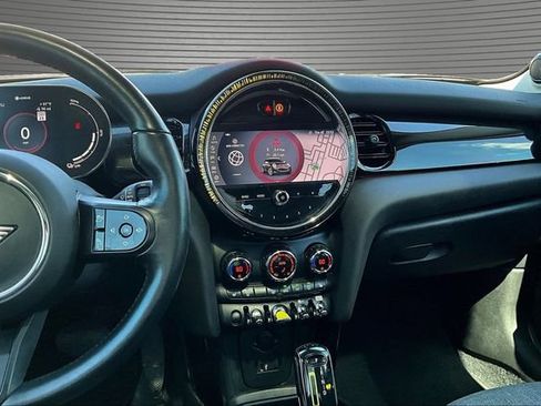 Used 2022 MINI Cooper SE FWD image 9