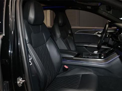 Used 2022 Audi S8 4.0T w/ S8 Executive Package image 18