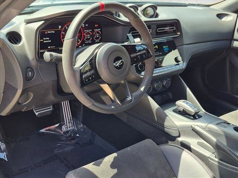 Certified 2024 Nissan Z NISMO w/ Floor Mat Package RWD image 10