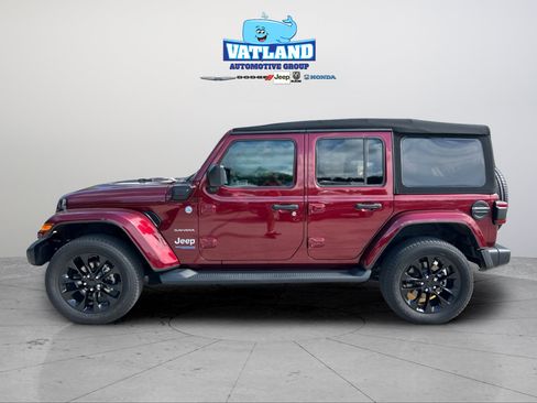 Certified 2021 Jeep Wrangler Unlimited Sahara w/ Safety Group AWD/4WD image 2