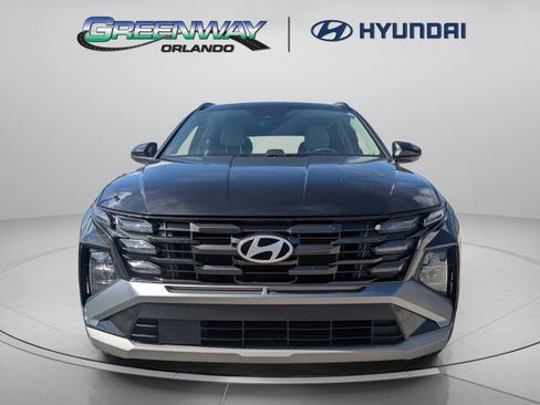 Used 2025 Hyundai Tucson SEL FWD image 3
