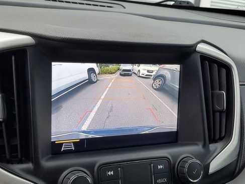 Used 2021 GMC Terrain SLT FWD image 22