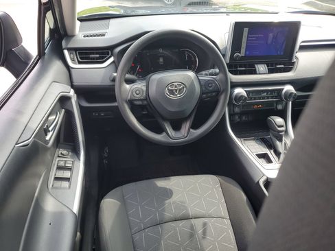 Certified 2025 Toyota RAV4 XLE AWD/4WD image 11