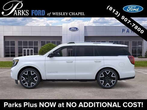 New 2026 Ford Expedition Platinum w/ Platinum Ultimate Package AWD/4WD image 3