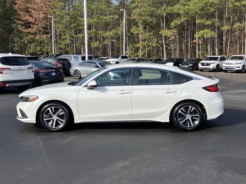 Used 2024 Honda Civic LX image 6