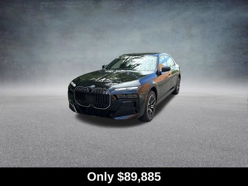 Used 2026 BMW 740i xDrive AWD/4WD image 4