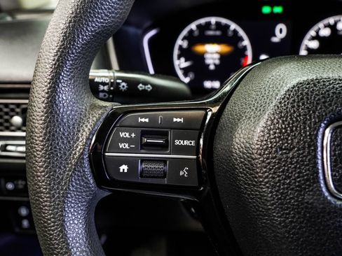 Used 2023 Honda Civic LX image 34