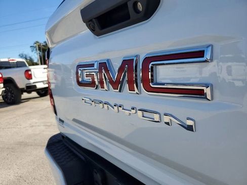 New 2026 GMC Canyon AT4 image 7