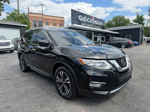 Used 2018 Nissan Rogue SL w/ Premium Package AWD/4WD image 4