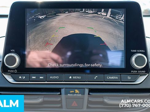 Used 2025 Nissan Altima 2.5 SV image 35