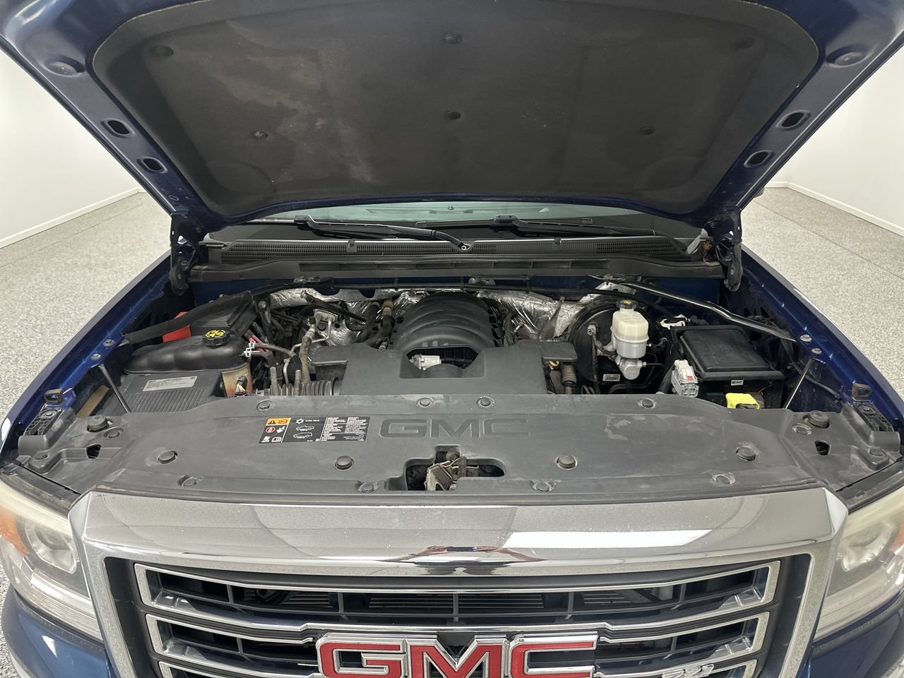 Used 2015 GMC Sierra 1500 SLE w/ SLE Value Package AWD/4WD image 16