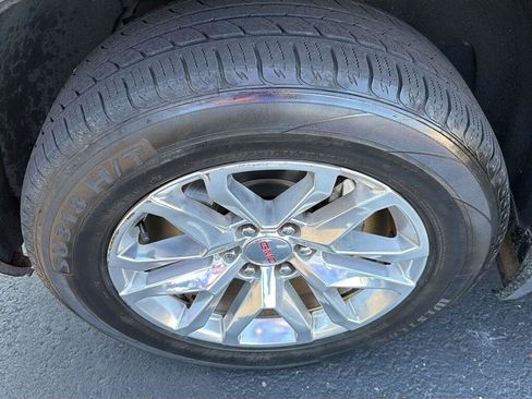 Used 2019 GMC Sierra 1500 SLT w/ SLT Premium Plus Package AWD/4WD image 2