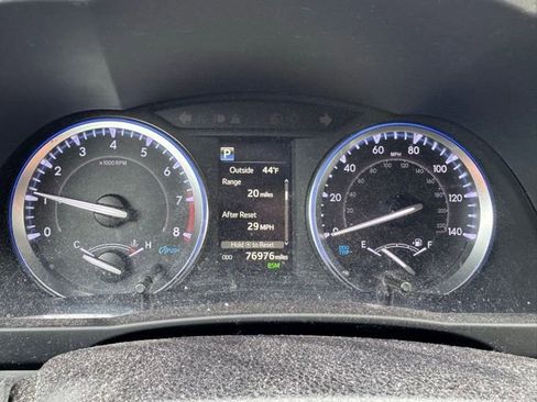 Certified 2019 Toyota Highlander XLE image 10