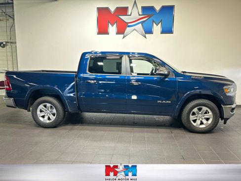 Used 2021 RAM 1500 Laramie AWD/4WD image 1