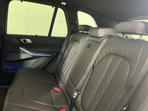New 2026 BMW X5 M60i image 27