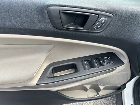 Used 2019 Ford EcoSport S FWD image 9