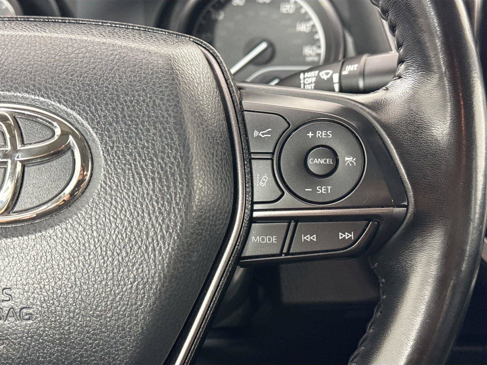 Certified 2023 Toyota Camry SE FWD image 17