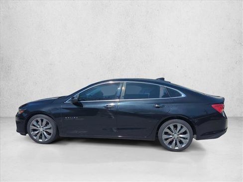 Used 2017 Chevrolet Malibu Premier w/ Premier Sun and Wheel Package FWD image 8