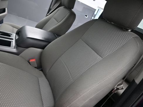 Used 2019 Ford F150 XLT w/ Equipment Group 302A Luxury AWD/4WD image 9